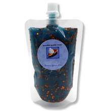 Load image into Gallery viewer, Year Round Collection Squeeze Wax Pouches - 6.5 Oz.

