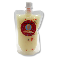 Load image into Gallery viewer, Year Round Collection Squeeze Wax Pouches - 6.5 Oz.
