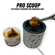 Load image into Gallery viewer, PRO SCOOP - Perfect Scooper for Scoopable Wax Melts
